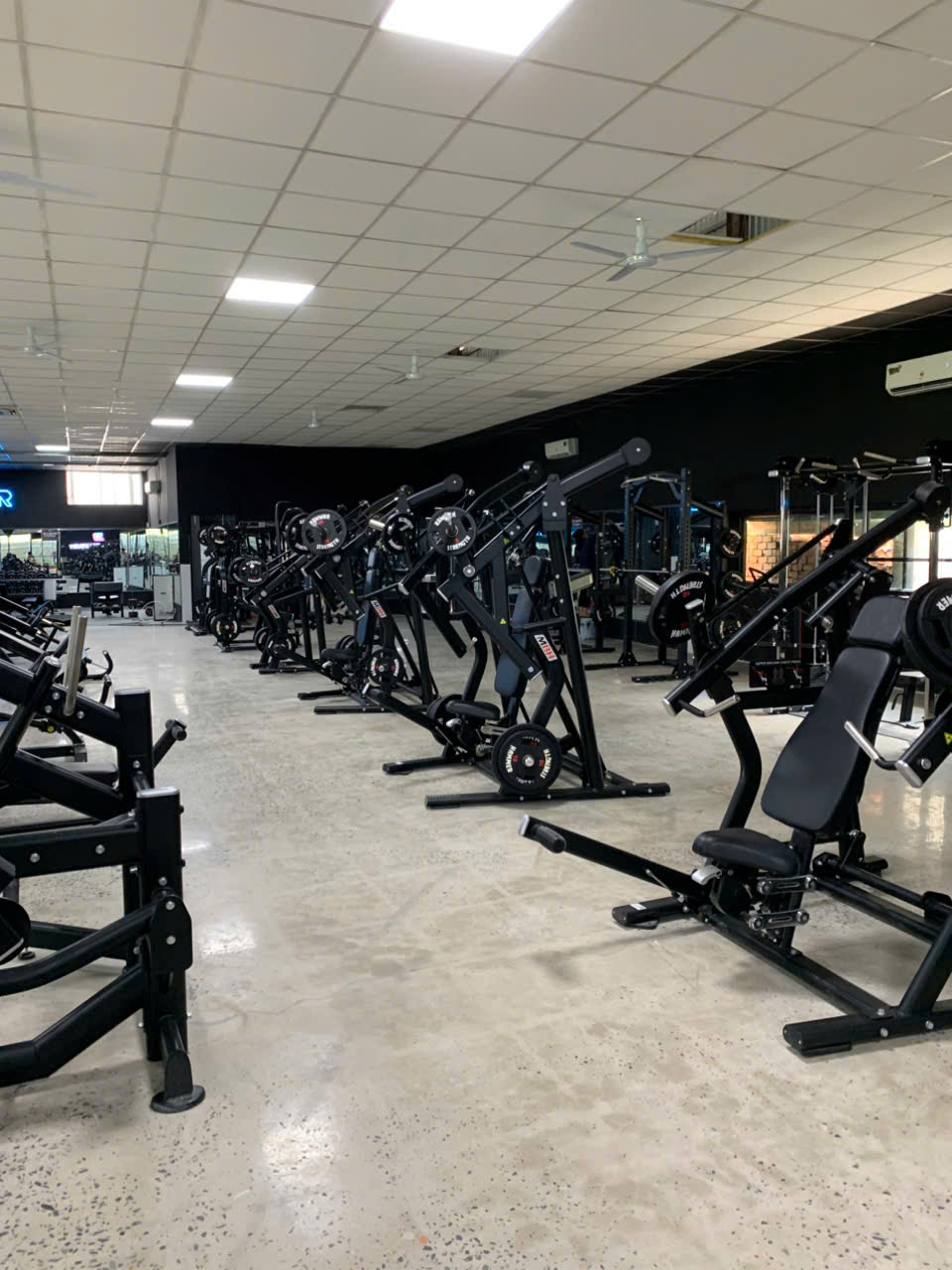 Mega Gym Quận 9