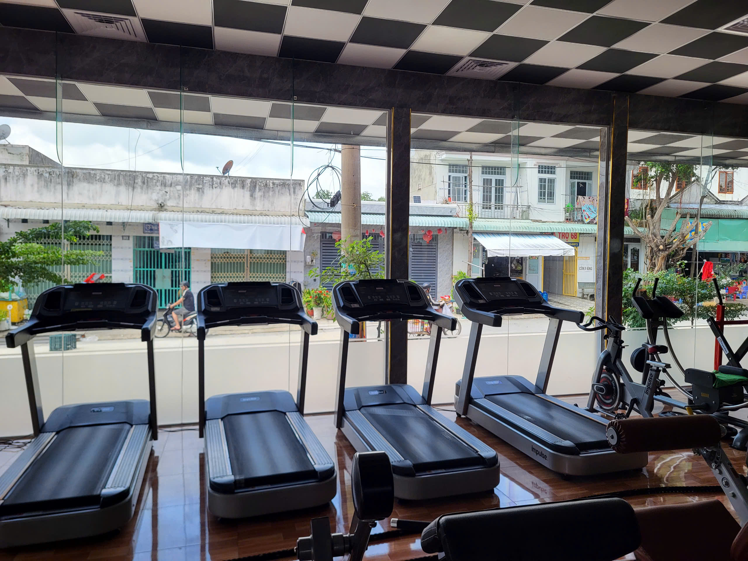 GYm Nhân Kiệt
