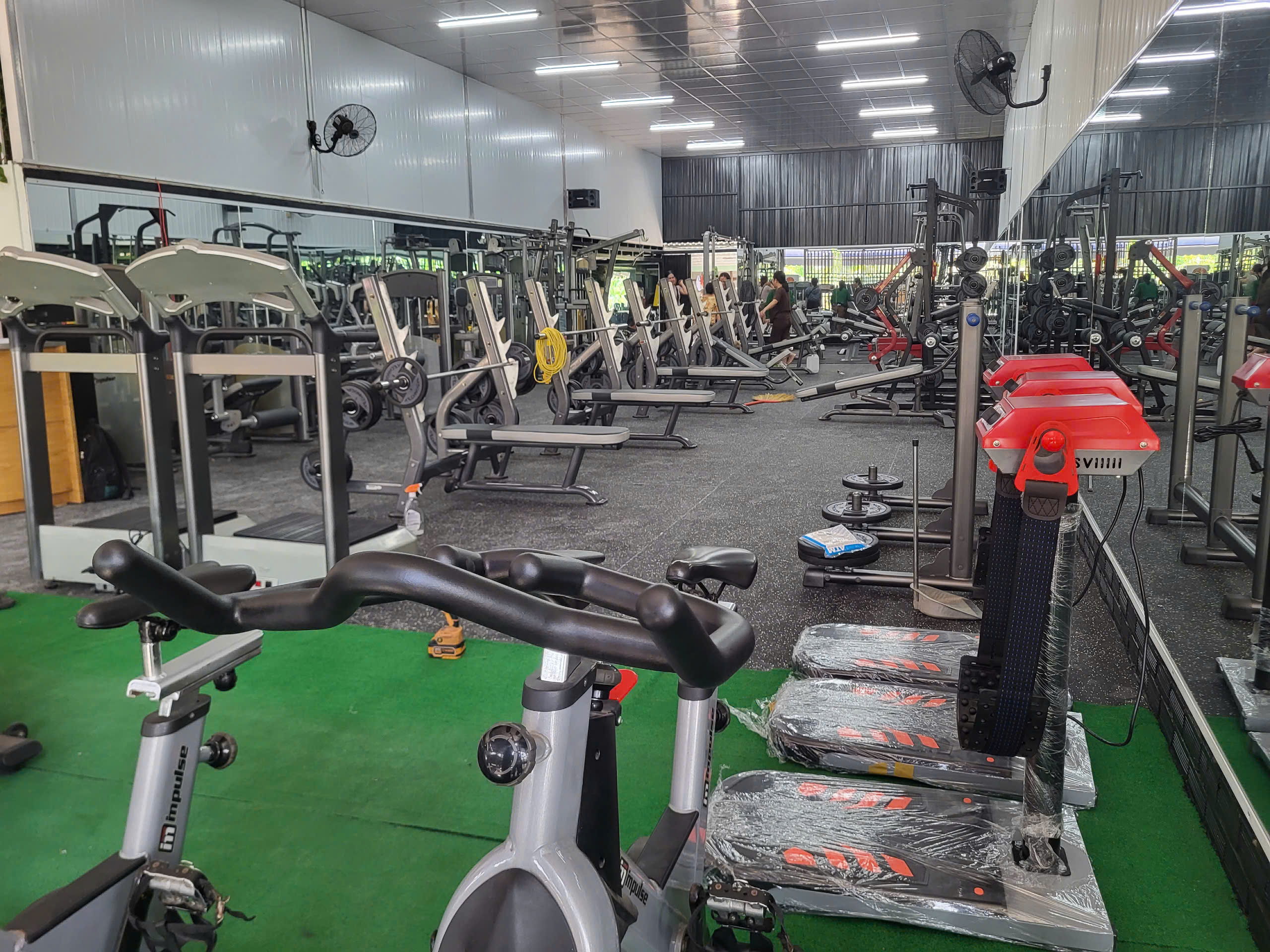 CT 68 68 Yoga Gym