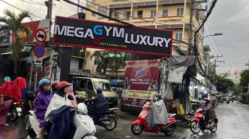 Mega Gym Ni Sư Huỳnh Liên